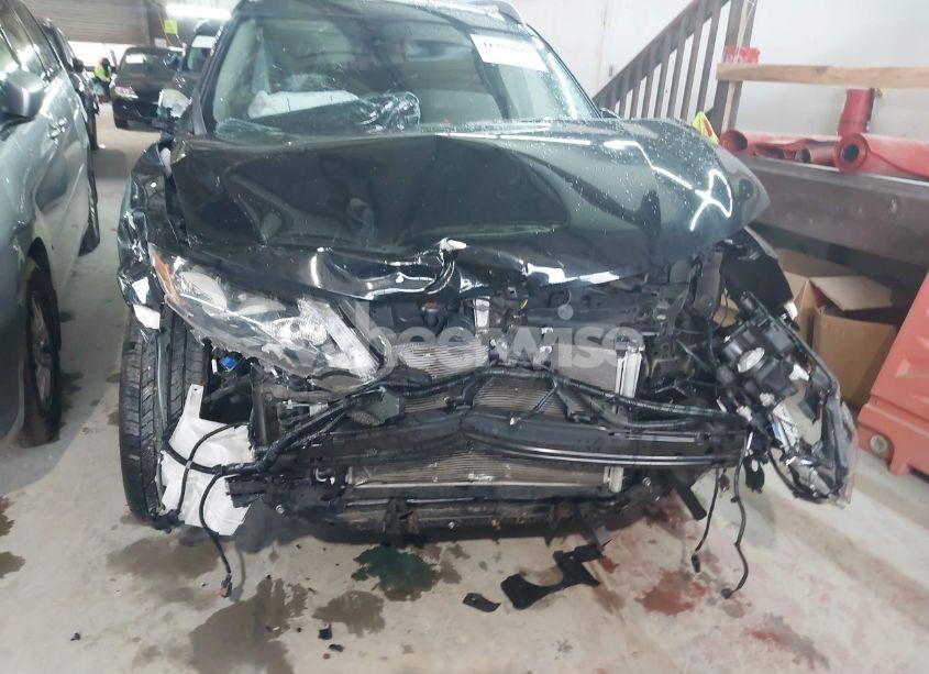 Photo 6 of 2020 Nissan Rogue SL FWD (VIN 5N1AT2MT3LC759347)