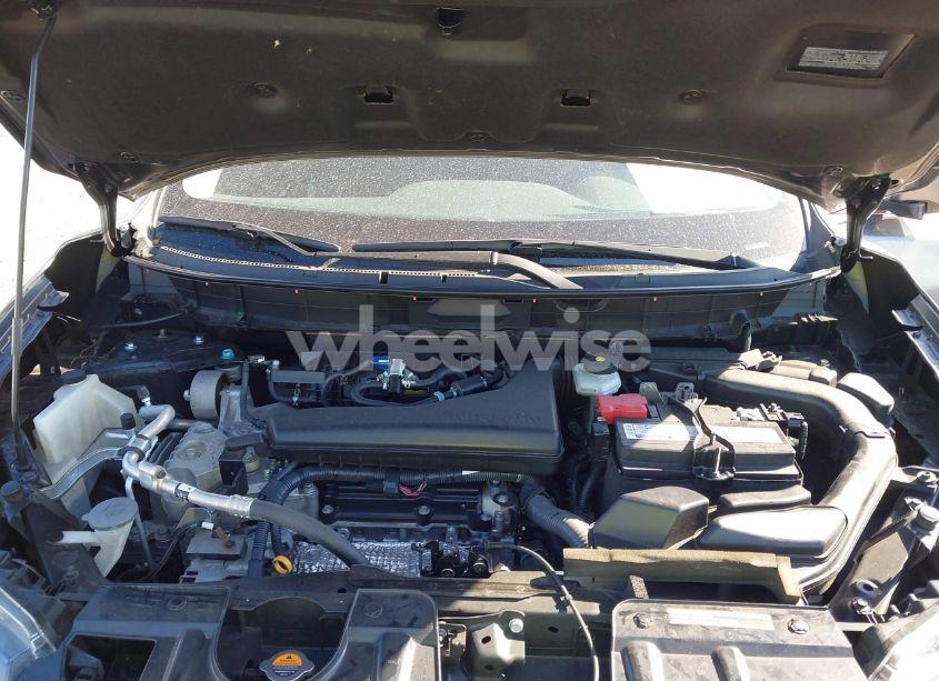 Photo 10 of 2020 Nissan Rogue S FWD (VIN 5N1AT2MT3LC801337)