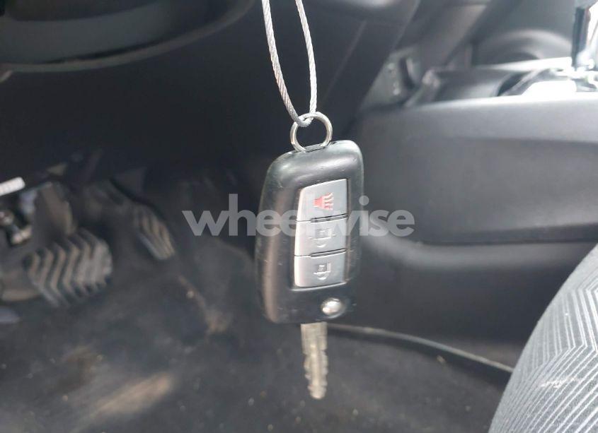 Photo 11 of 2014 Nissan Rogue S (VIN 5N1AT2MT4EC858200)