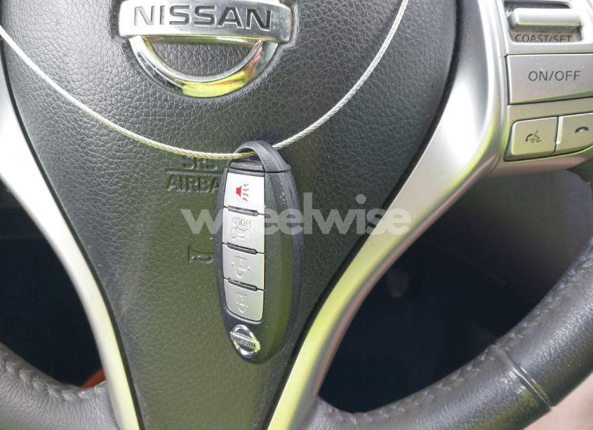 Photo 11 of 2014 Nissan Rogue SL (VIN 5N1AT2MT4EC871304)