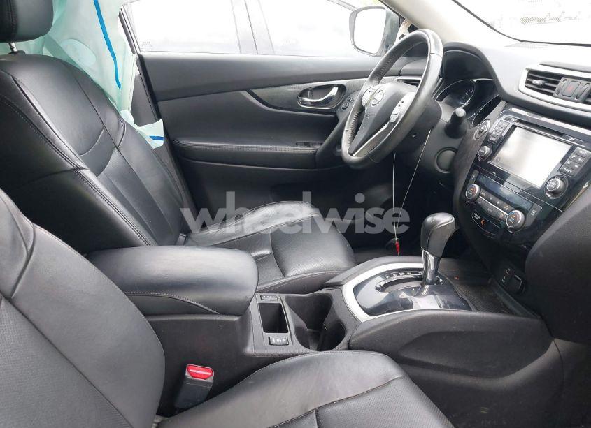 Photo 5 of 2014 Nissan Rogue SL (VIN 5N1AT2MT4EC871304)