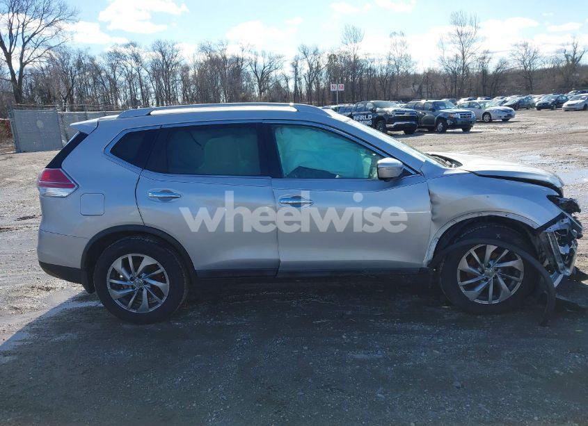 Photo 13 of 2015 Nissan Rogue SL (VIN 5N1AT2MT4FC757403)