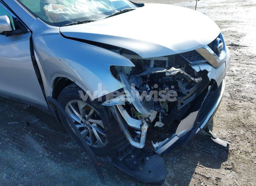 Photo 6 of 2015 Nissan Rogue SL (VIN 5N1AT2MT4FC757403)
