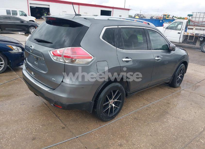 Photo 4 of 2015 Nissan Rogue SL (VIN 5N1AT2MT4FC773875)