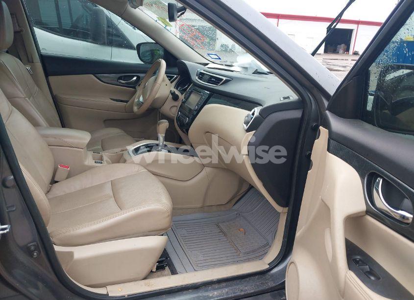 Photo 5 of 2015 Nissan Rogue SL (VIN 5N1AT2MT4FC773875)