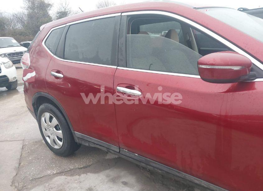 Photo 13 of 2015 Nissan Rogue S (VIN 5N1AT2MT4FC788649)