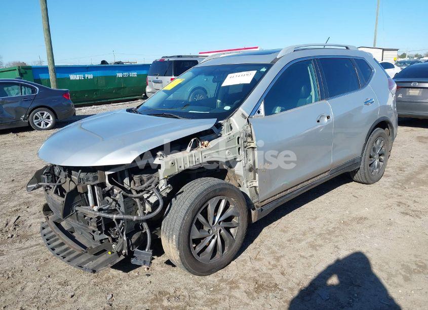 Photo 2 of 2015 Nissan Rogue SL (VIN 5N1AT2MT4FC800072)