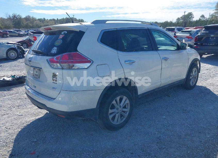 Photo 4 of 2015 Nissan Rogue SV (VIN 5N1AT2MT4FC916288)