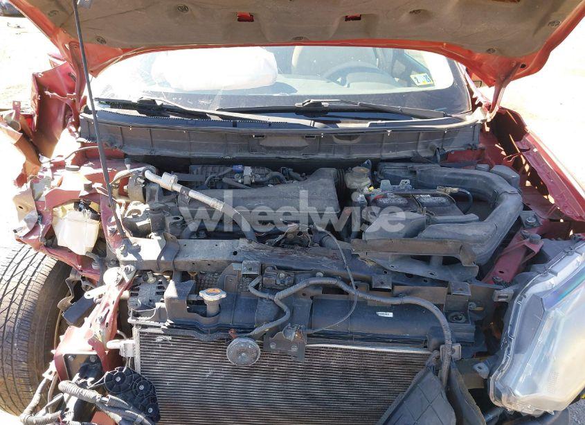 Photo 10 of 2015 Nissan Rogue SV (VIN 5N1AT2MT4FC921992)