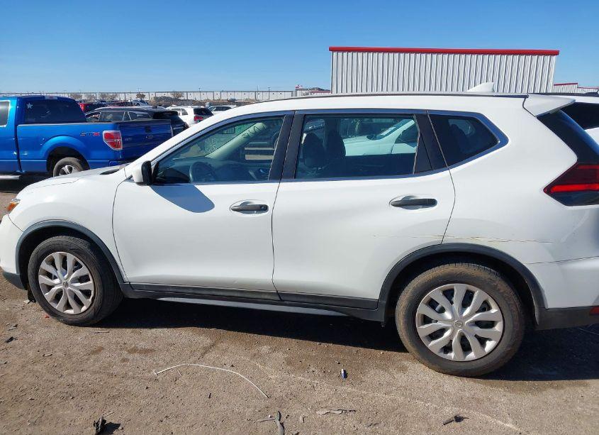Photo 14 of 2017 Nissan Rogue S (VIN 5N1AT2MT4HC790064)