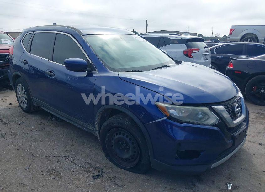 2017 Nissan Rogue S (VIN 5N1AT2MT4HC798133) main photo