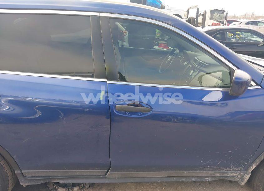 Photo 13 of 2017 Nissan Rogue S (VIN 5N1AT2MT4HC798133)