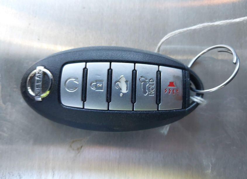 Photo 11 of 2017 Nissan Rogue SL (VIN 5N1AT2MT4HC807123)