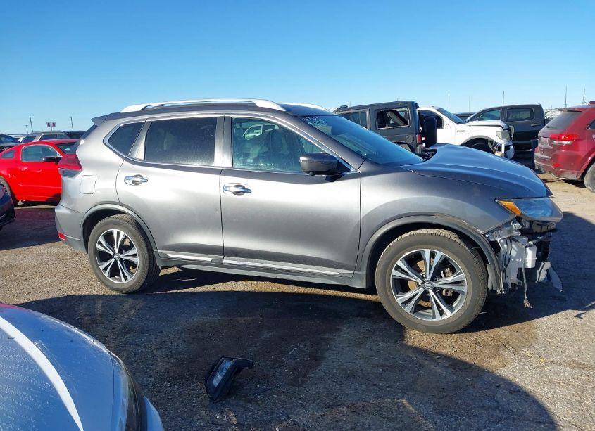 Photo 14 of 2017 Nissan Rogue SL (VIN 5N1AT2MT4HC807123)