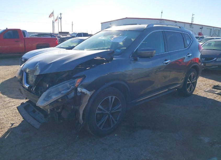 Photo 2 of 2017 Nissan Rogue SL (VIN 5N1AT2MT4HC807123)