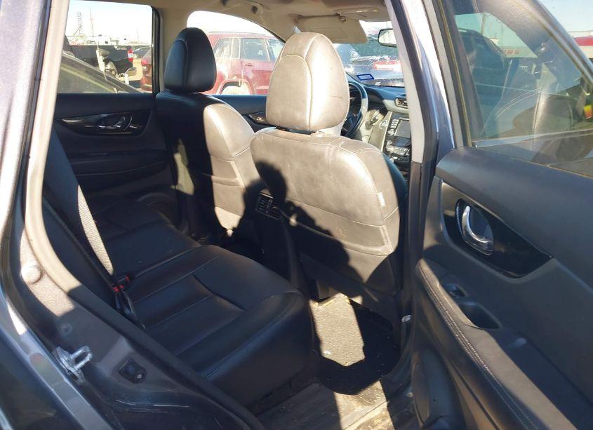 Photo 8 of 2017 Nissan Rogue SL (VIN 5N1AT2MT4HC807123)