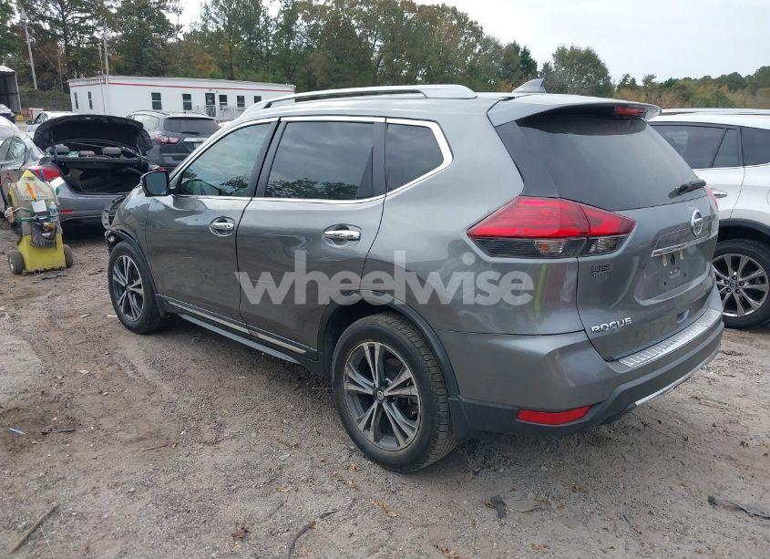 Photo 3 of 2017 Nissan Rogue SL (VIN 5N1AT2MT4HC830434)