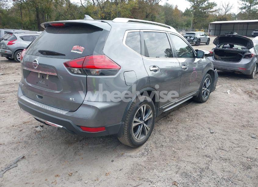 Photo 4 of 2017 Nissan Rogue SL (VIN 5N1AT2MT4HC830434)