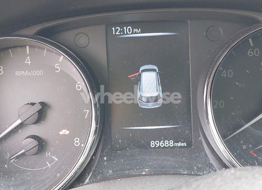 Photo 7 of 2017 Nissan Rogue SL (VIN 5N1AT2MT4HC830434)