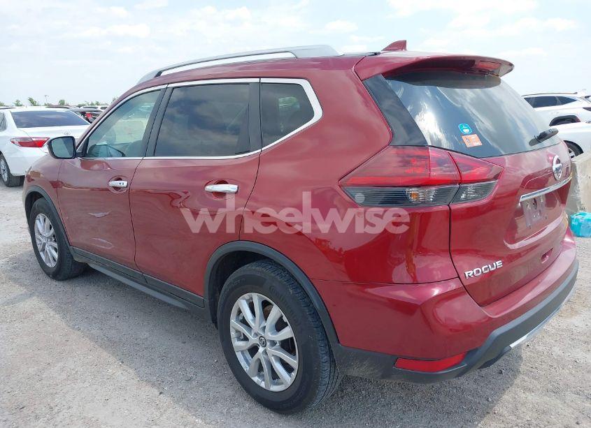 Photo 3 of 2018 Nissan Rogue SV (VIN 5N1AT2MT4JC702099)