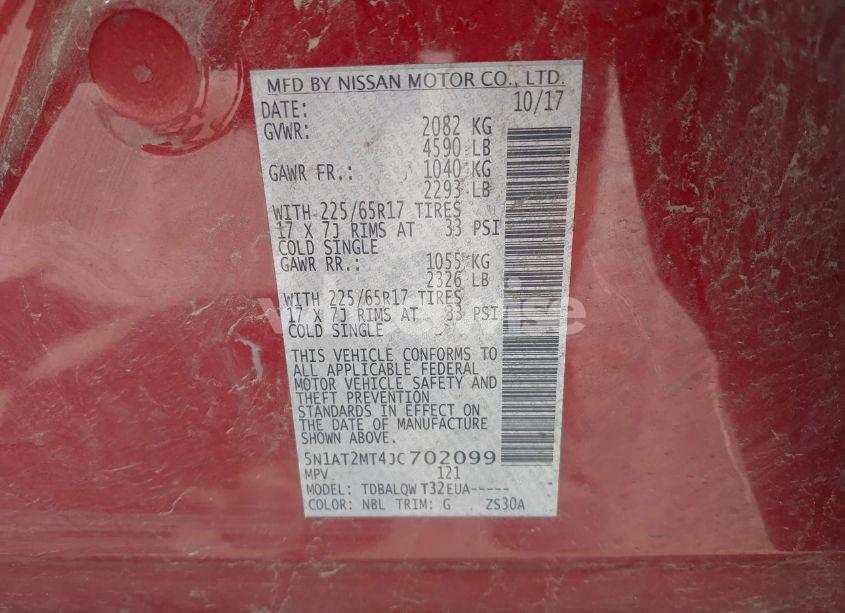 Photo 9 of 2018 Nissan Rogue SV (VIN 5N1AT2MT4JC702099)