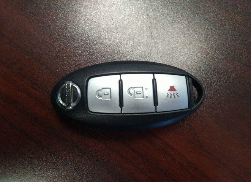 Photo 11 of 2018 Nissan Rogue SV (VIN 5N1AT2MT4JC741730)