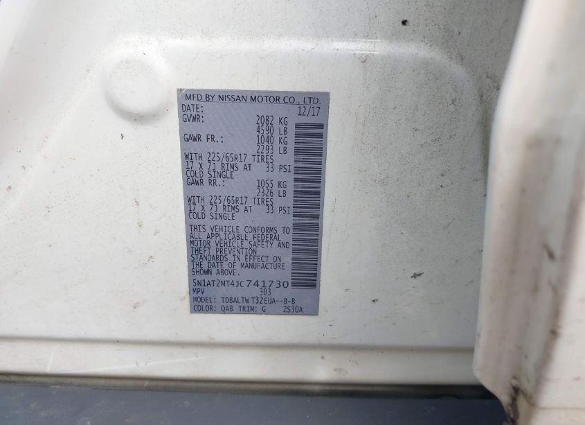 Photo 9 of 2018 Nissan Rogue SV (VIN 5N1AT2MT4JC741730)