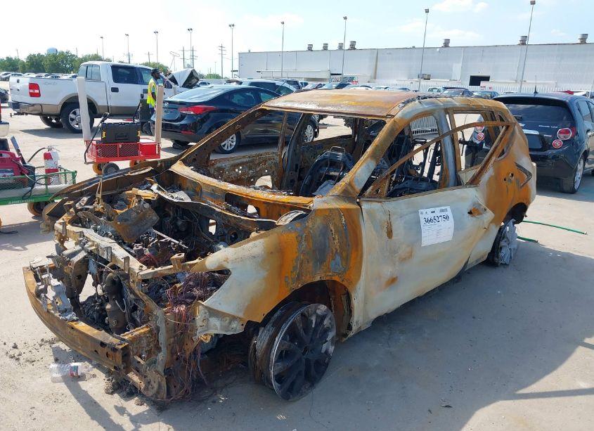 Photo 2 of 2018 Nissan Rogue SV (VIN 5N1AT2MT4JC787249)