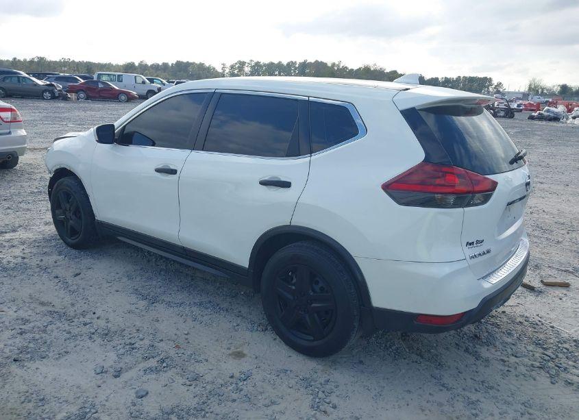 Photo 3 of 2018 Nissan Rogue S (VIN 5N1AT2MT4JC791267)