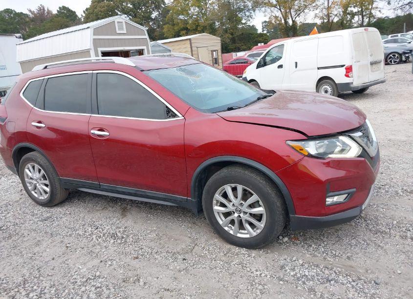 Photo 13 of 2018 Nissan Rogue SV (VIN 5N1AT2MT4JC847238)