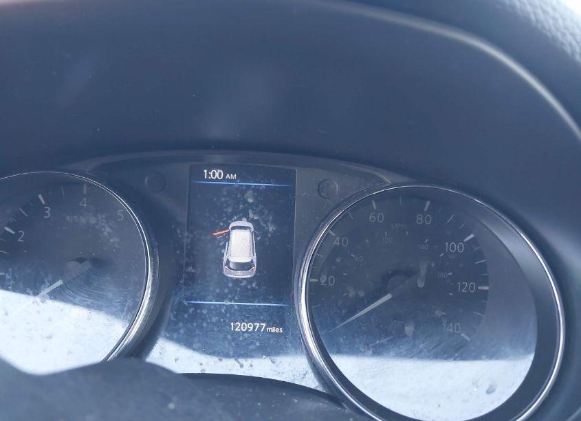 Photo 7 of 2018 Nissan Rogue SV (VIN 5N1AT2MT4JC847434)