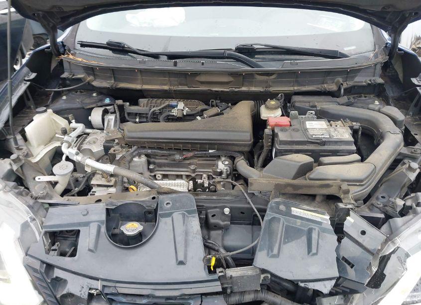 Photo 10 of 2019 Nissan Rogue SL (VIN 5N1AT2MT4KC718689)