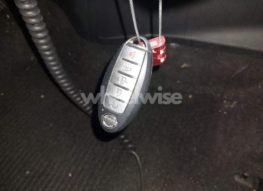 Photo 11 of 2019 Nissan Rogue SL (VIN 5N1AT2MT4KC777788)