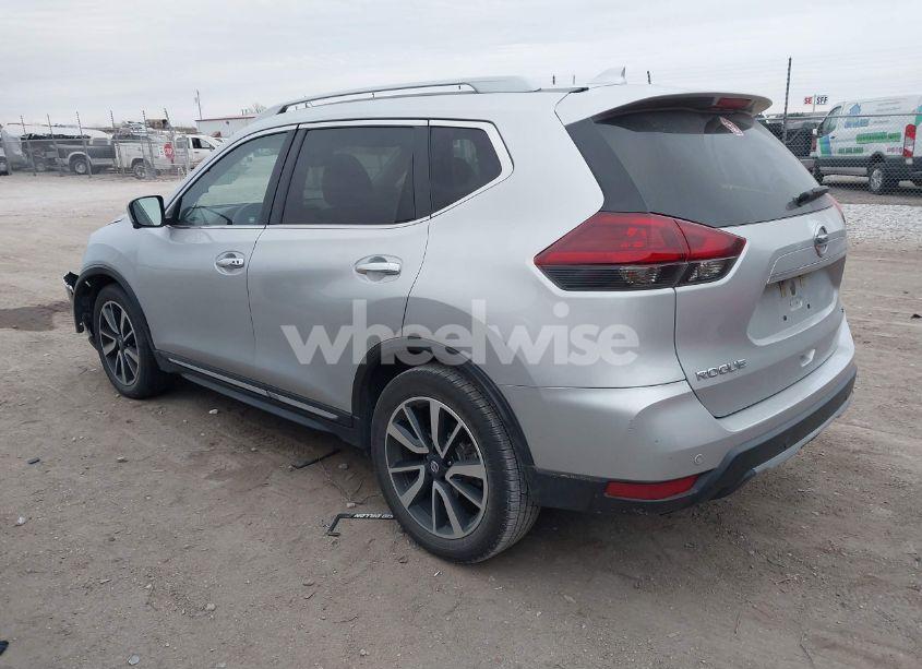 Photo 3 of 2019 Nissan Rogue SL (VIN 5N1AT2MT4KC777788)
