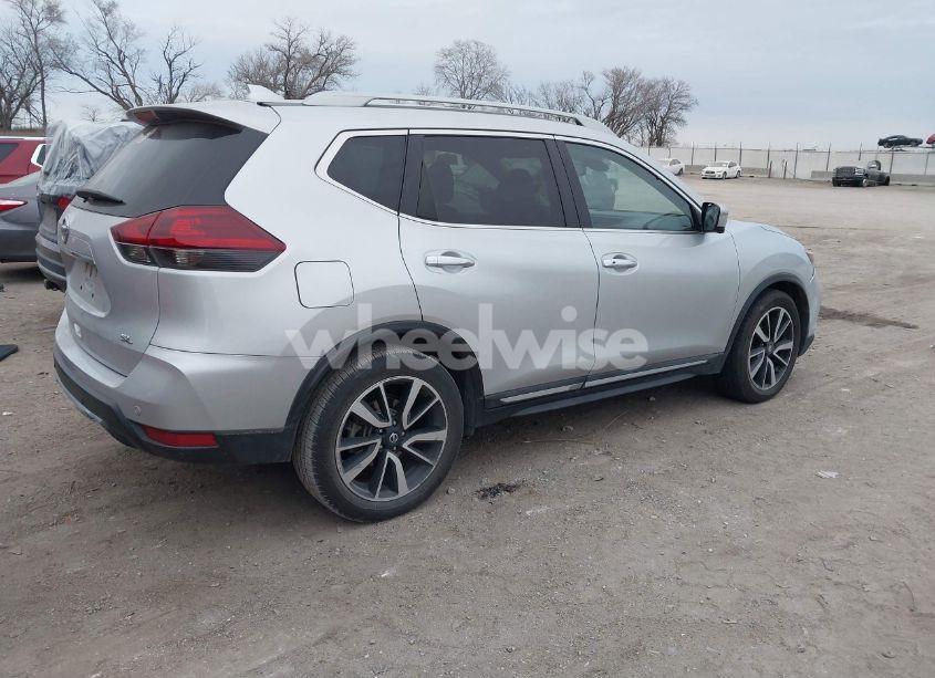 Photo 4 of 2019 Nissan Rogue SL (VIN 5N1AT2MT4KC777788)
