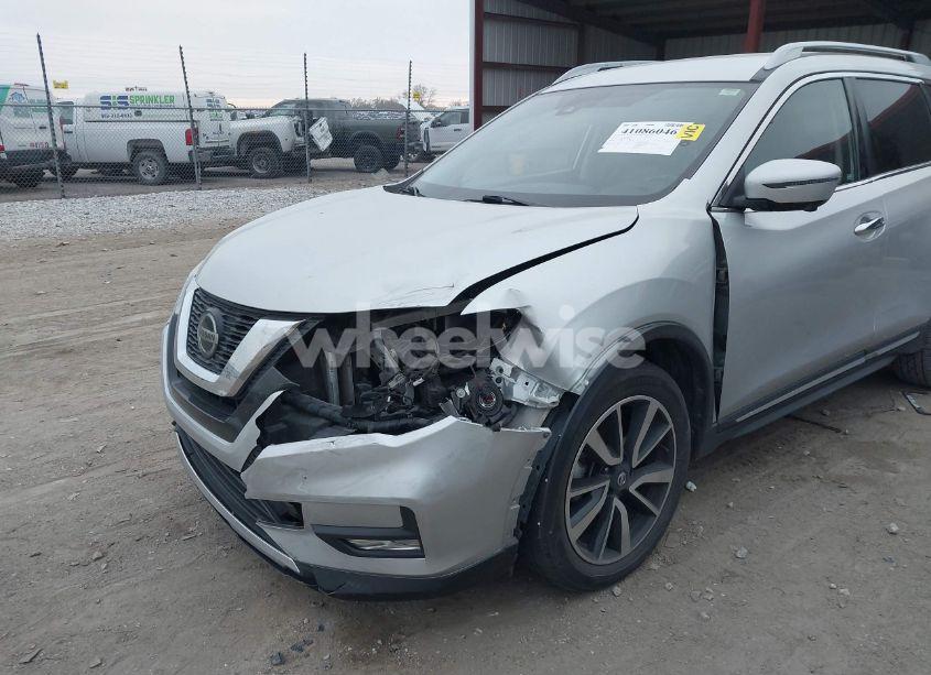 Photo 6 of 2019 Nissan Rogue SL (VIN 5N1AT2MT4KC777788)