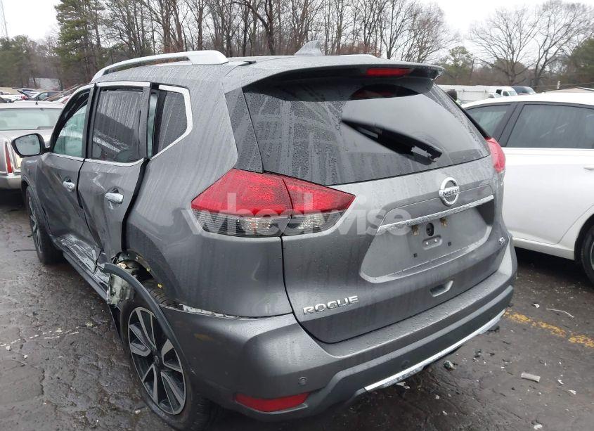 Photo 3 of 2019 Nissan Rogue SL (VIN 5N1AT2MT4KC784661)