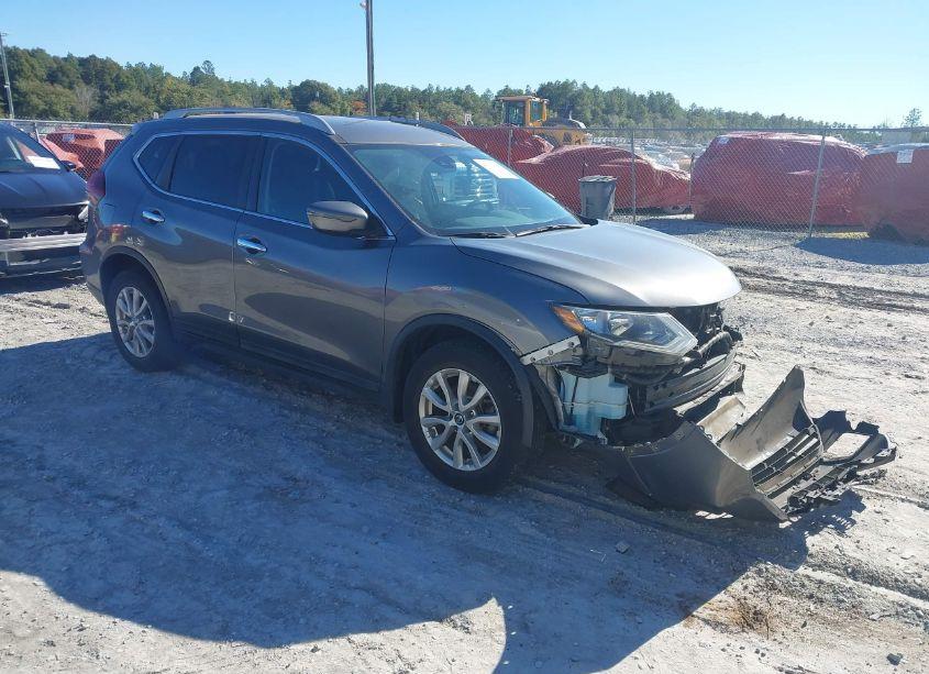 2019 Nissan Rogue S (VIN 5N1AT2MT4KC810742) main photo