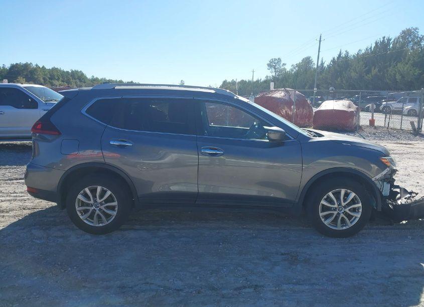 Photo 13 of 2019 Nissan Rogue S (VIN 5N1AT2MT4KC810742)