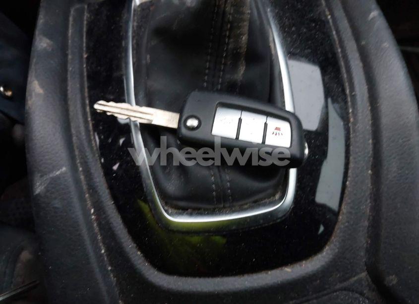 Photo 11 of 2019 Nissan Rogue S (VIN 5N1AT2MT4KC815116)