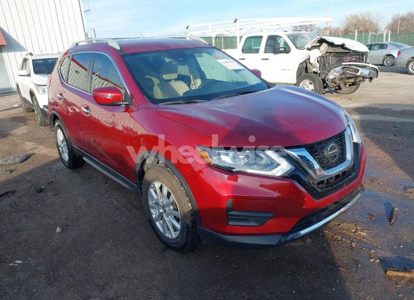 2020 Nissan Rogue SV FWD (VIN 5N1AT2MT4LC732979) main photo