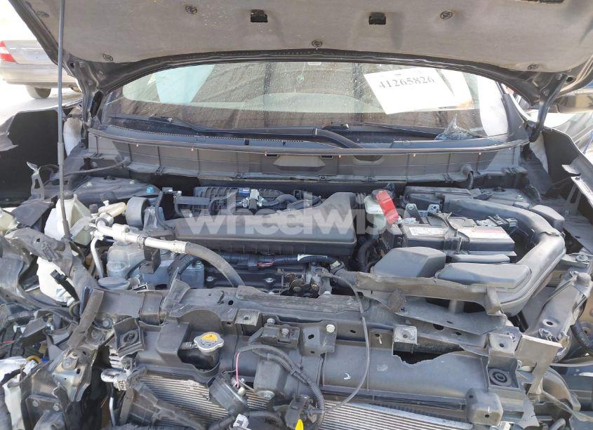 Photo 10 of 2020 Nissan Rogue SV FWD (VIN 5N1AT2MT4LC738412)