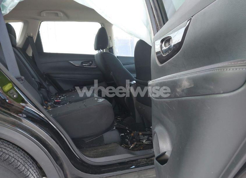Photo 8 of 2020 Nissan Rogue SV FWD (VIN 5N1AT2MT4LC738412)