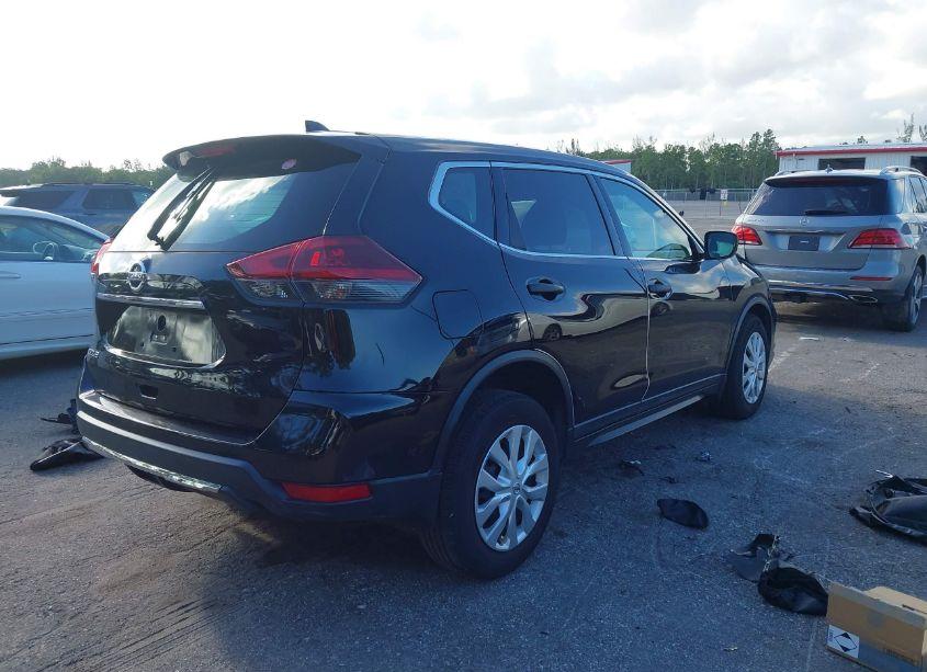 Photo 4 of 2020 Nissan Rogue S FWD (VIN 5N1AT2MT4LC745151)