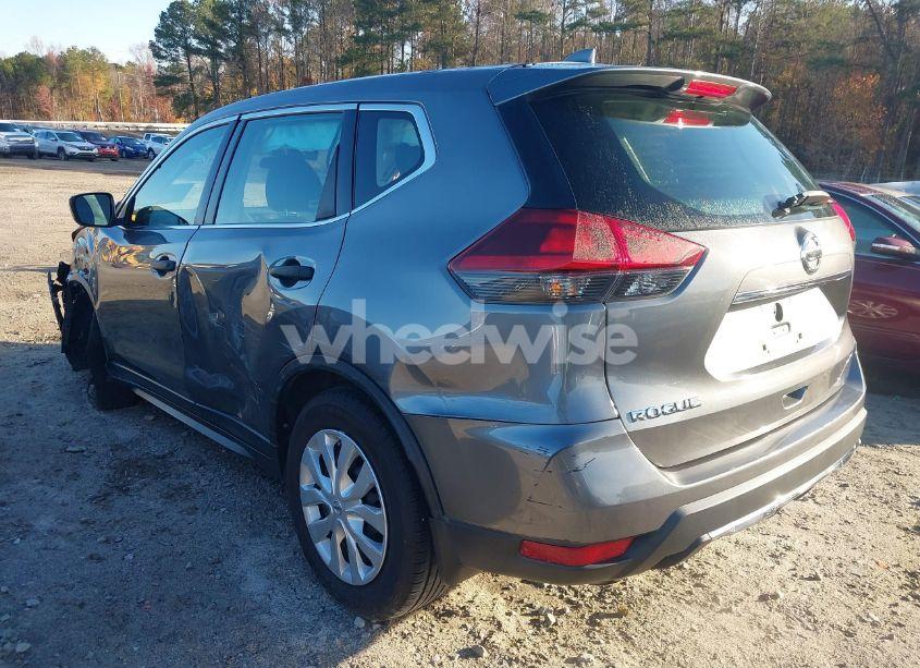 Photo 3 of 2020 Nissan Rogue S FWD (VIN 5N1AT2MT4LC814033)