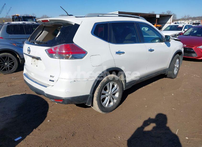 Photo 4 of 2014 Nissan Rogue SV (VIN 5N1AT2MT5EC761586)