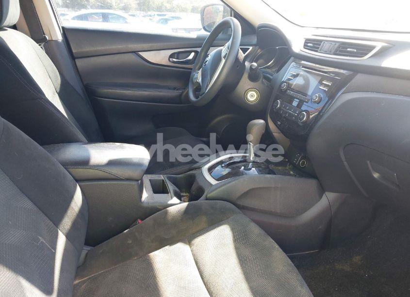 Photo 5 of 2014 Nissan Rogue S (VIN 5N1AT2MT5EC825027)