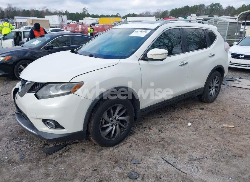 Photo 2 of 2014 Nissan Rogue SL (VIN 5N1AT2MT5EC826632)