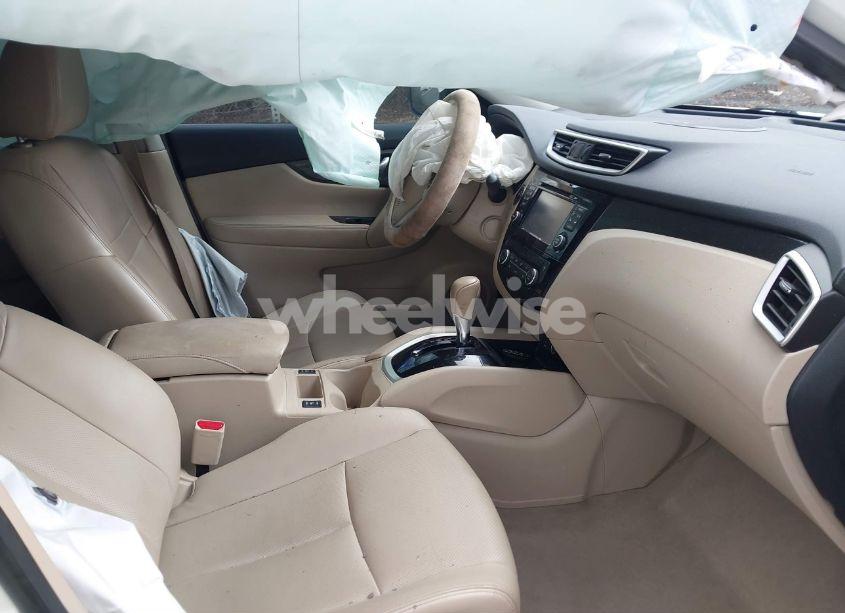 Photo 5 of 2014 Nissan Rogue SL (VIN 5N1AT2MT5EC826632)