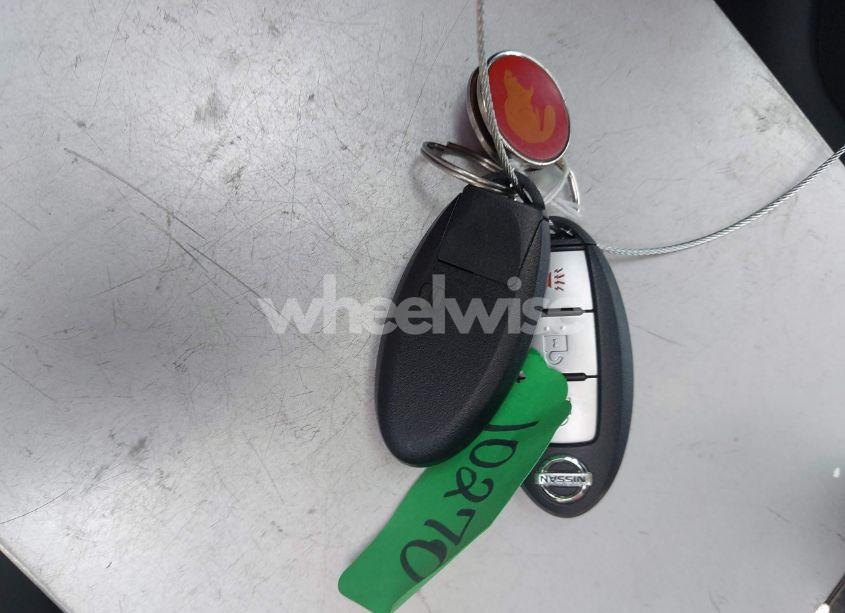 Photo 11 of 2014 Nissan Rogue SV (VIN 5N1AT2MT5EC837453)